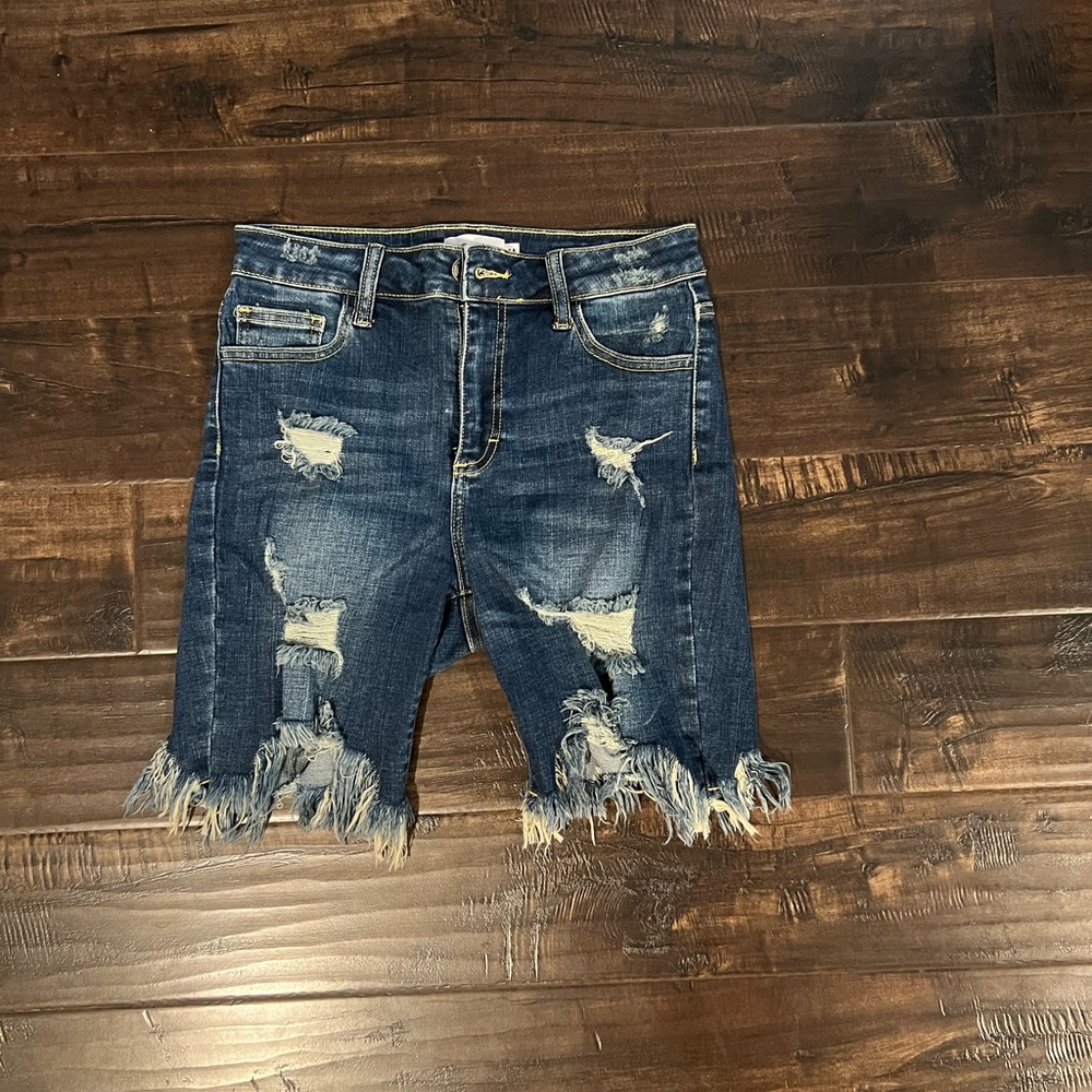 Cello denim shorts size M